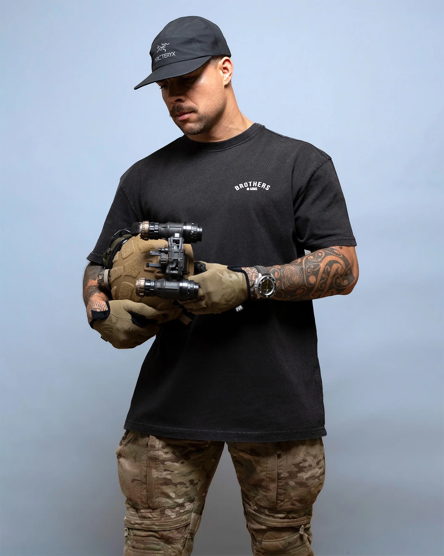 Team Oversized Shirt - Image 4
