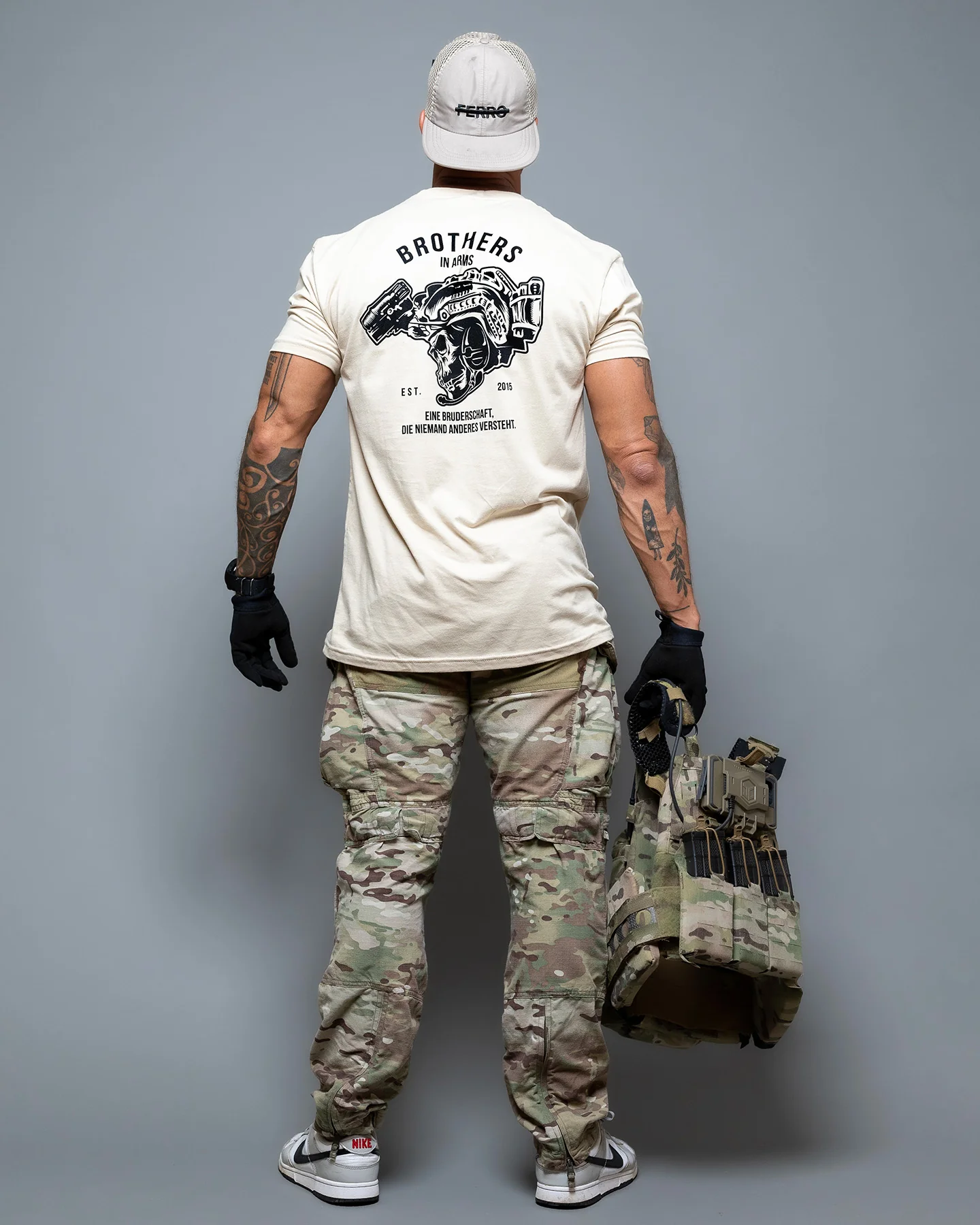 Team T-Shirt - Image 10