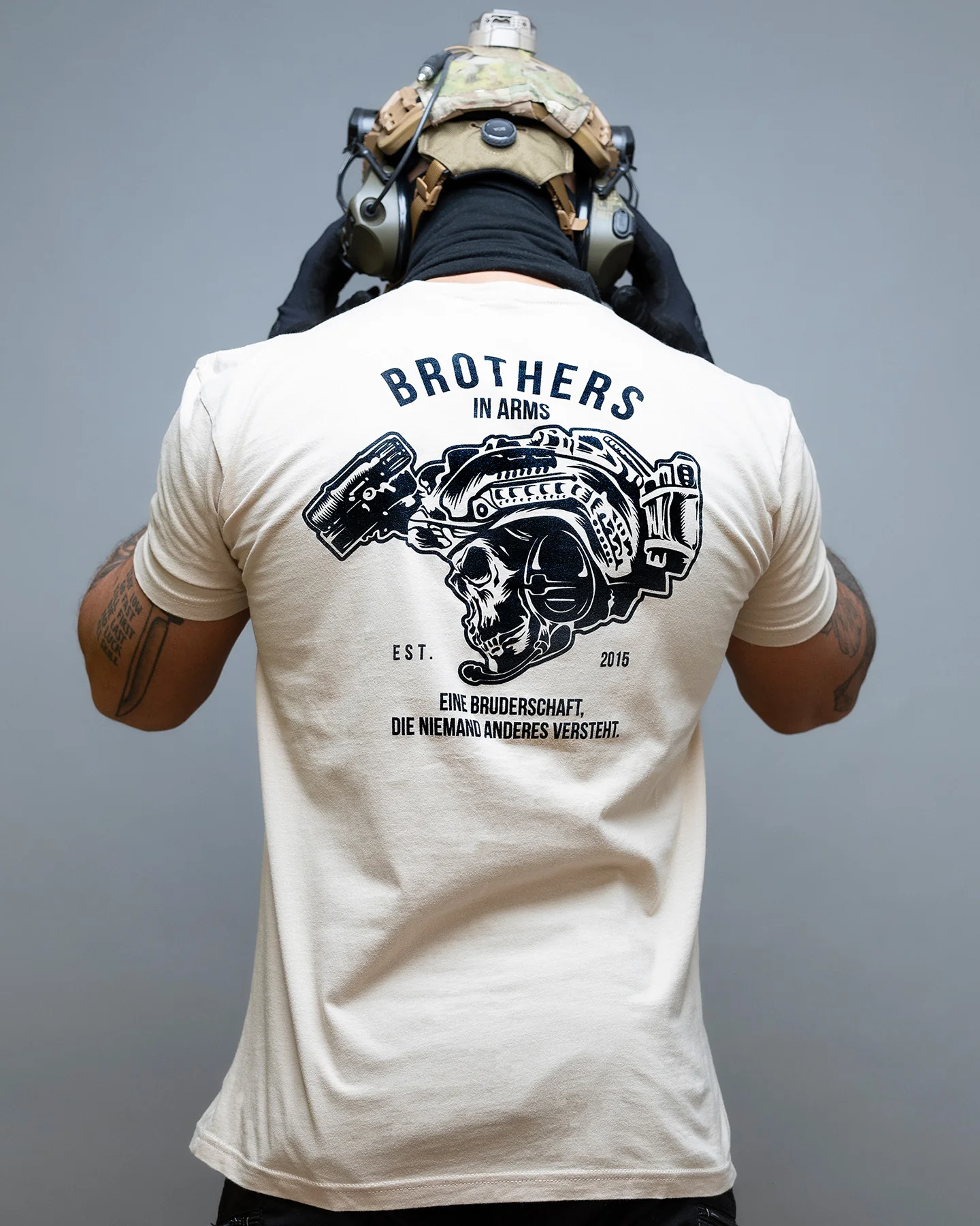 Team T-Shirt - Image 8